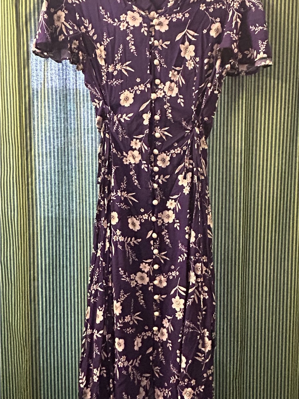 Women's Vintage Purple Floral Button-Front Dress